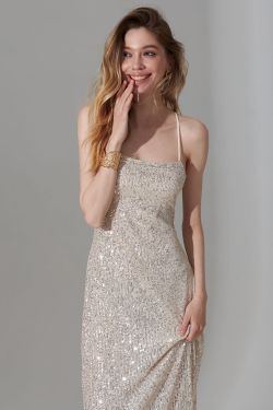 Платье длинное на бретелях цвета шампань