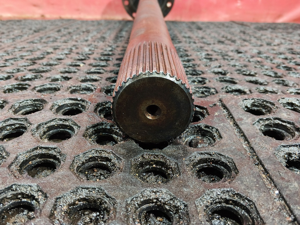 Полуось без блокировки 2018г