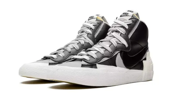 Кроссовки Nike Blazer Mid x Sacai Black/Grey