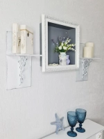 Полка для цветов или свечей