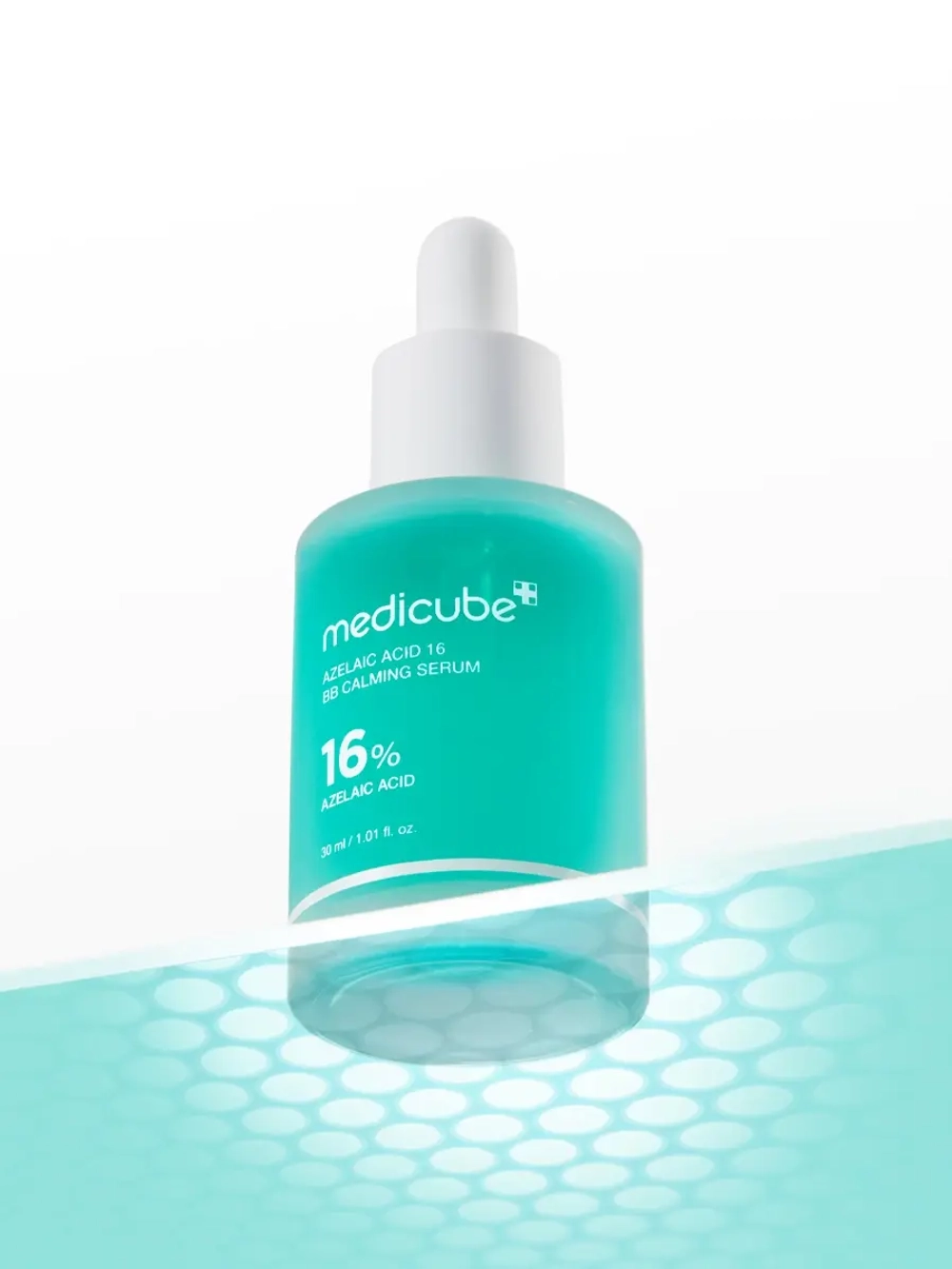 Medicube Успокаивающая сыворотка с 16% азелаиновой кислоты Azelaic Acid 16 BB Calming Serum 30 мл