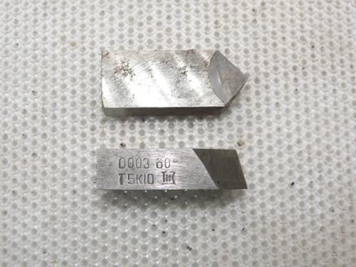 Нож 2020-0003 Т5К10, 60 градусов к торцевым фрезам (125-200мм)