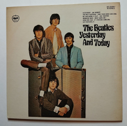 Винтажная виниловая пластинка LP The Beatles Yesterday And Today (Japan 1970) (No Obi)