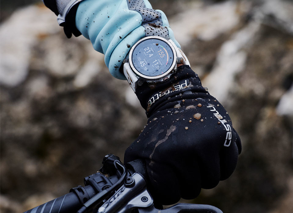 Мультиспортивные GPS-часы POLAR GRIT X, зеленые