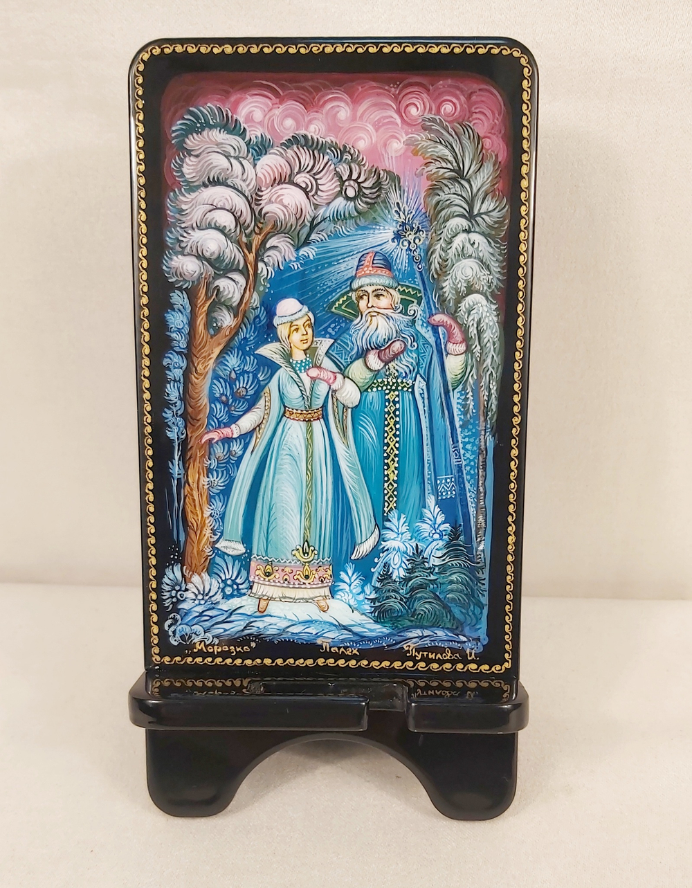 Сувенирная подставка для телефона с росписью Палех "Морозко"