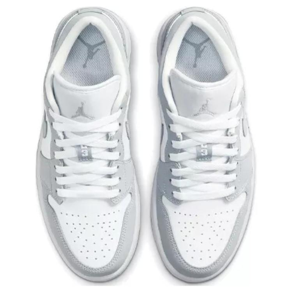 Кроссовки Jordan Air Jordan 1 (Женская размерная сетка)