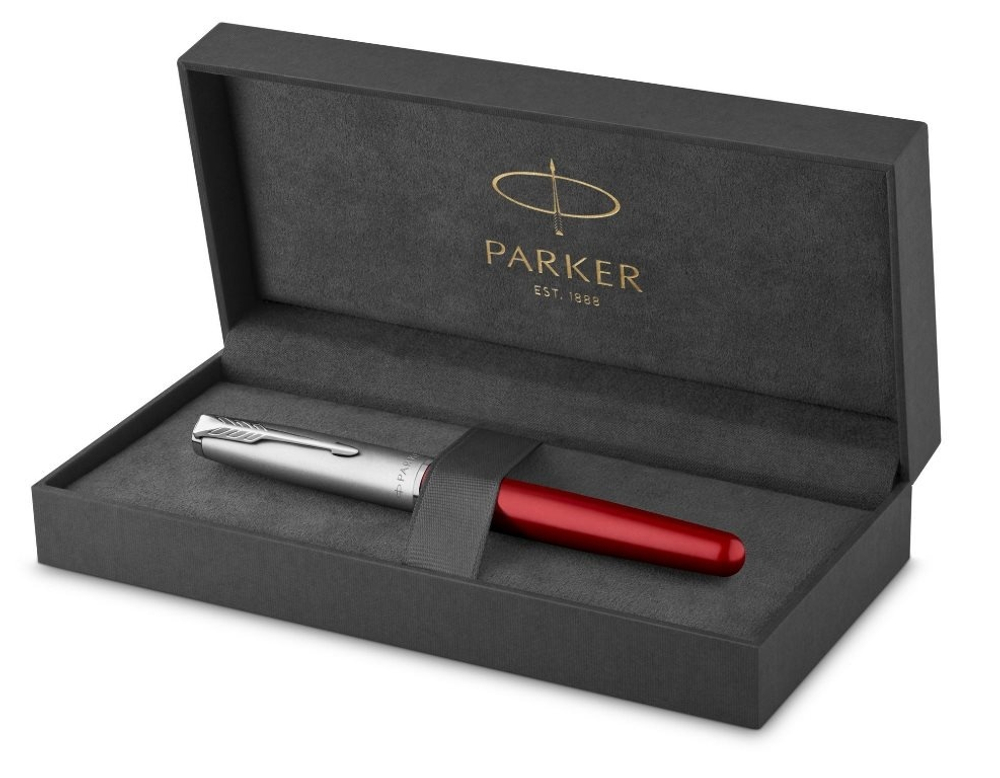 Ручка роллер Parker Sonnet T546 Red CT 2146770, стержень: F, цвет чернил: black, в подарочной упаковке