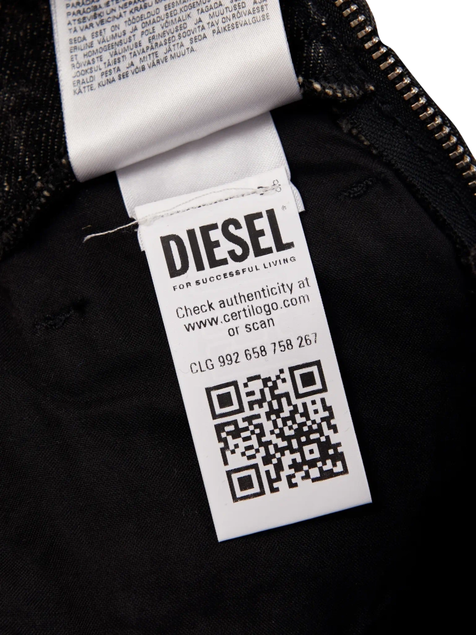 Джинсы W DIESEL