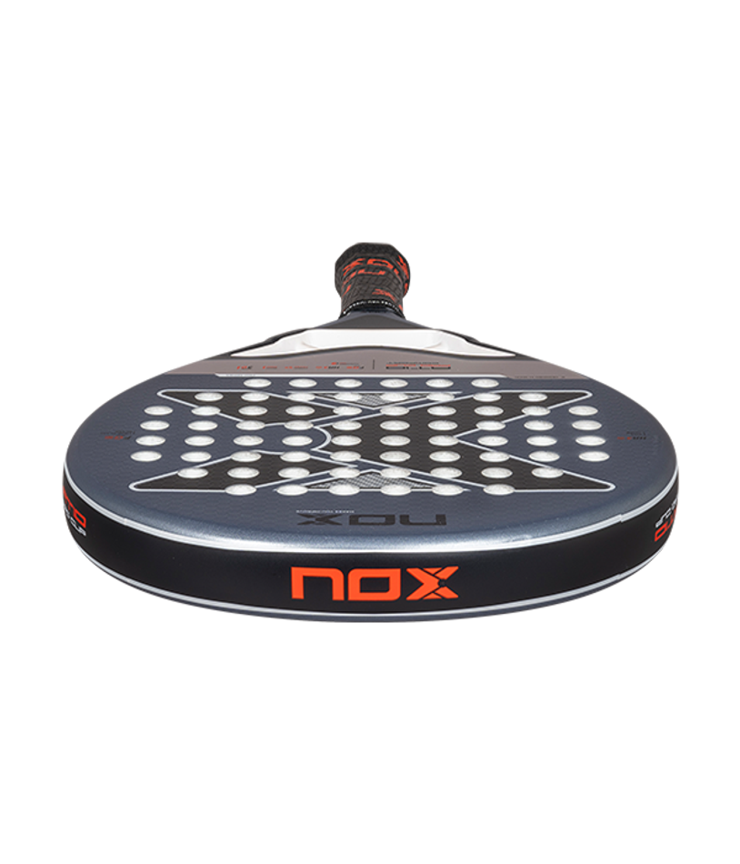 Ракетка NOX AT10 Pro Cup Comfort 2025 — мягкость и контроль Agustín Tapia