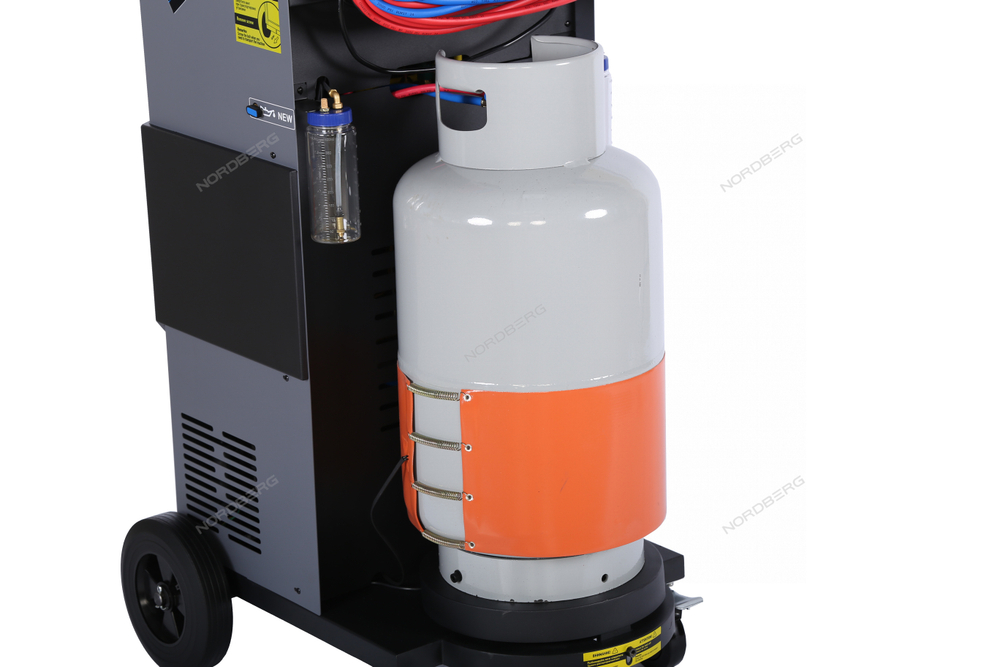 Установка автомат для заправки кондиционеров автобусов с ручным впрыском масла NORDBERG NF39