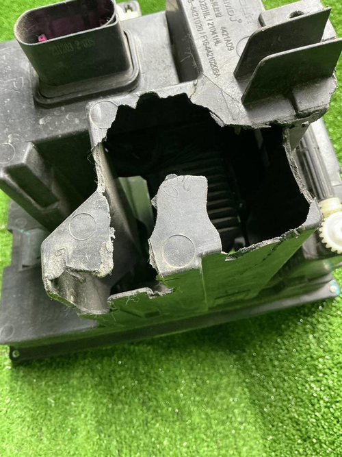 Битая Фара правая Jetour Dashing (2022-н.в.) LED