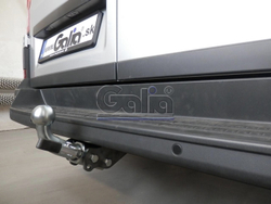 Фаркоп оцинкованный Galia V085A для Volkswagen Crafter фургон со ступенькой, одинарные колеса сзади 2017-(паспорт и сертификат в комплекте)(без электрики)