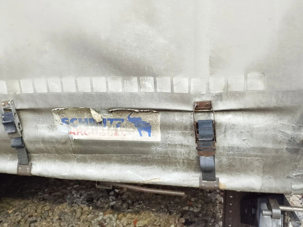Schmitz Cargobull 9084 Полуприцеп шторный 9084