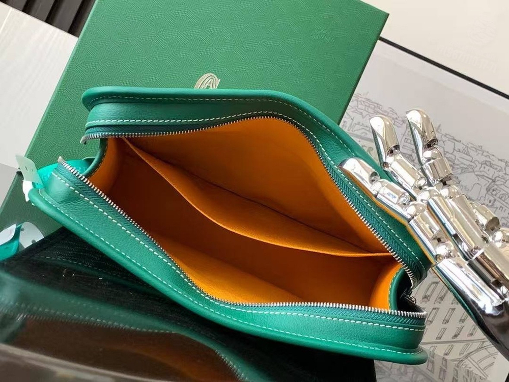 Клатч Goyard