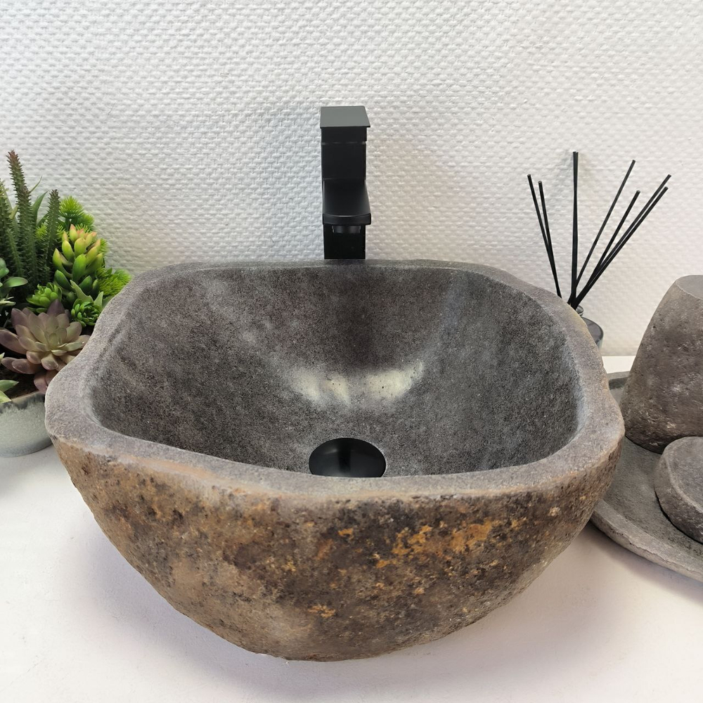 Раковина из речного камня RS-63477 (40*37*15) 0122
