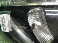 Битая Фара правая Toyota Hilux 8 (2015-2020) LED
