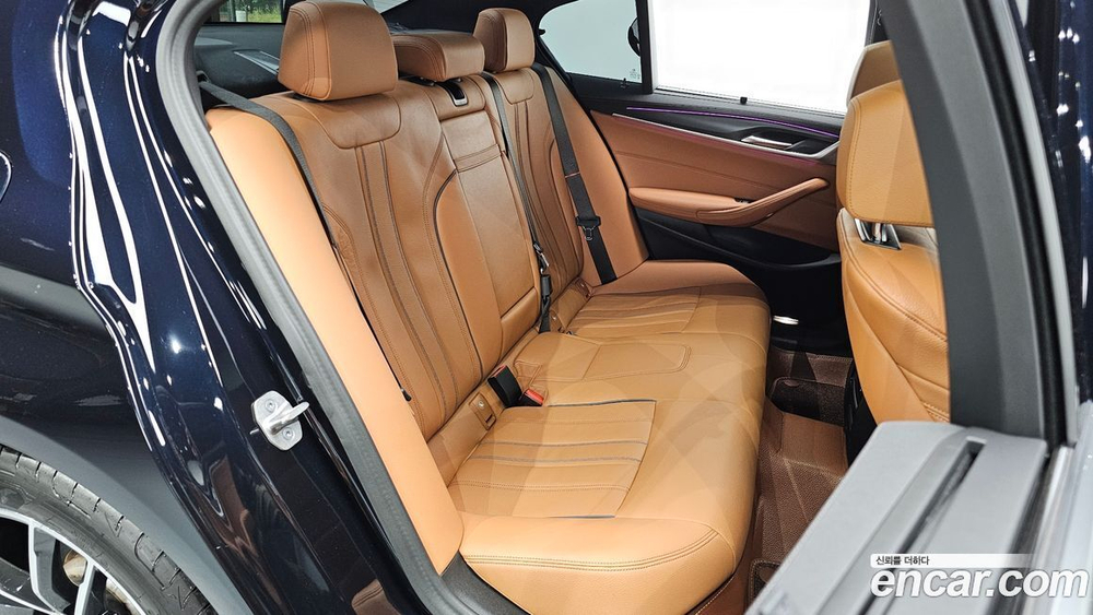 BMW 5 Series (G30) 520i M Sports (01.2023)