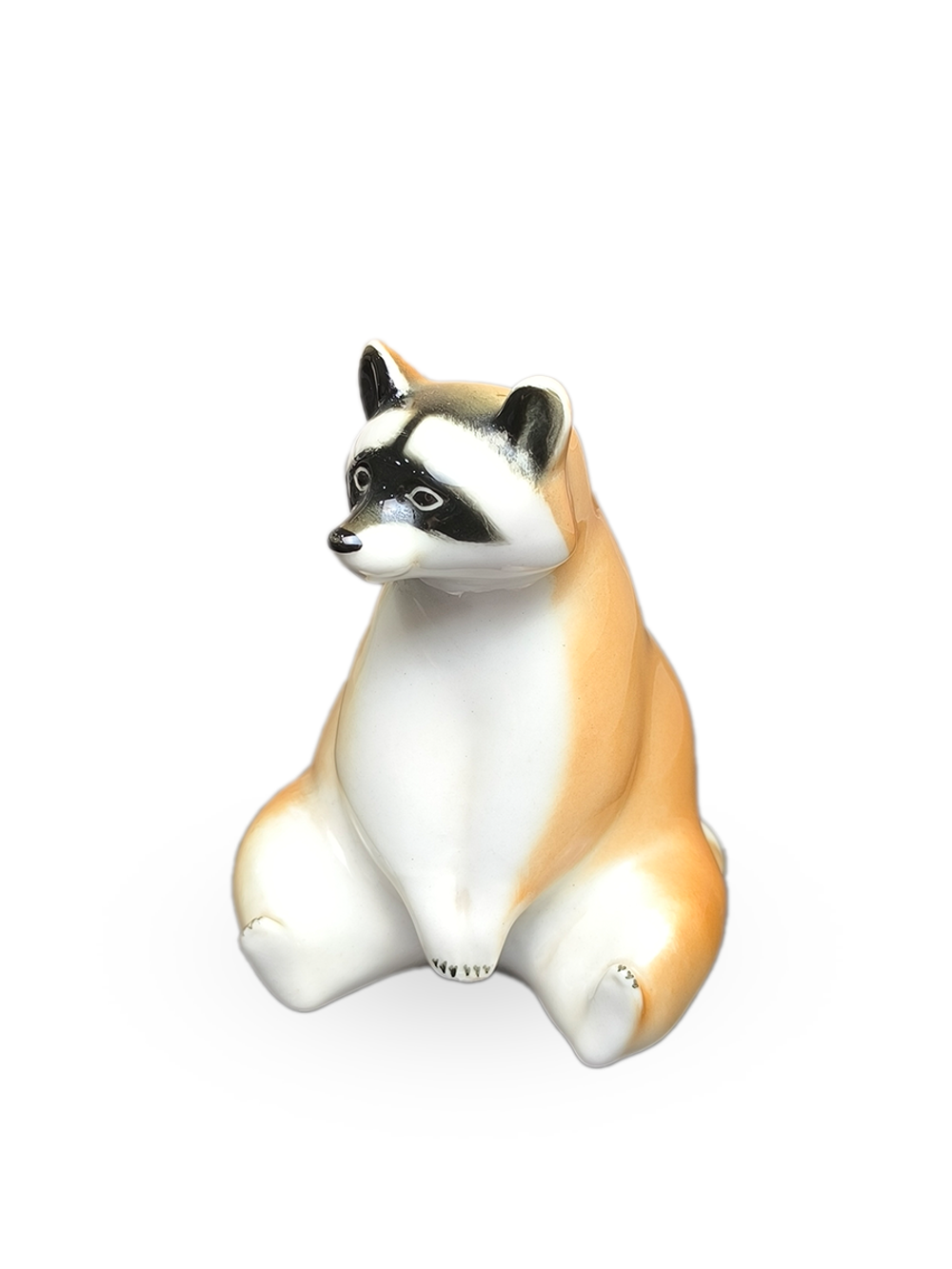 Фарфоровая статуэтка "Енот сидящий" ЛФЗ, СССР, 1970-1990 гг.