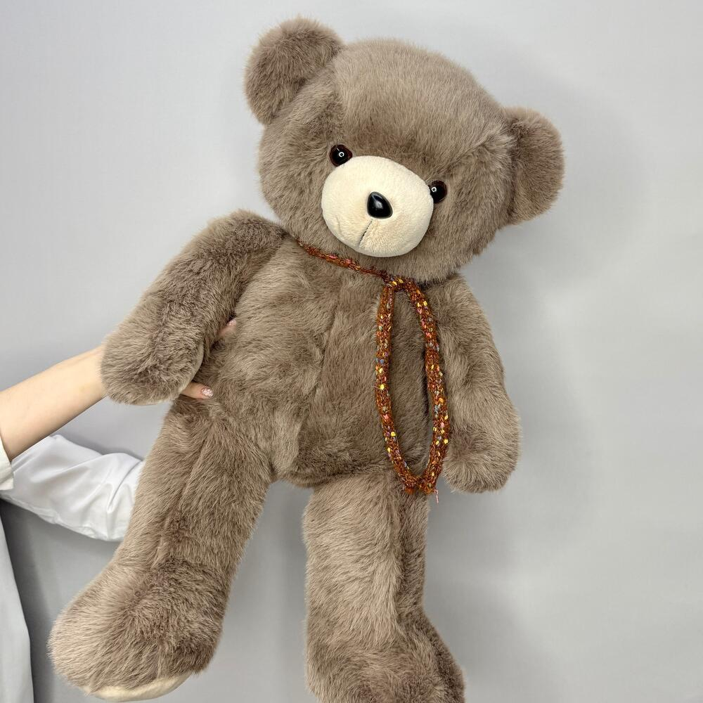 Медведь Гена