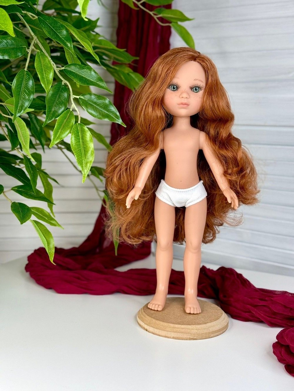 Кукла BERJUAN виниловая 35см Ева без одежды (2836A1)