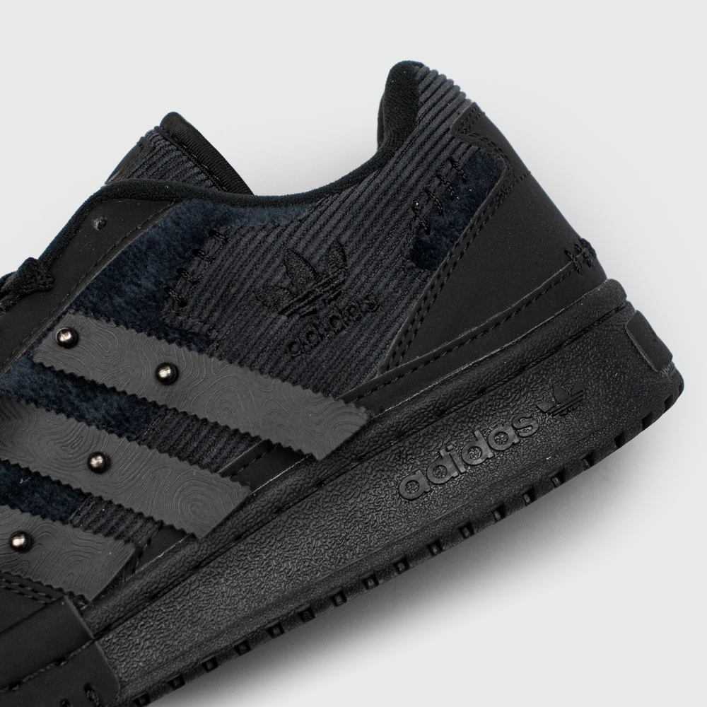 Кроссовки Adidas x Melting Sadness Forum Exhibit Low Core Black