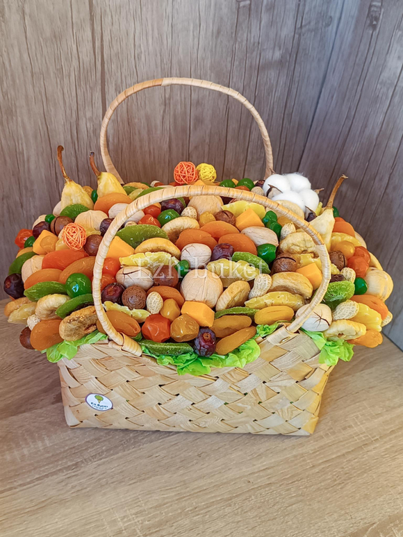 Сухофруктовая корзина №11100