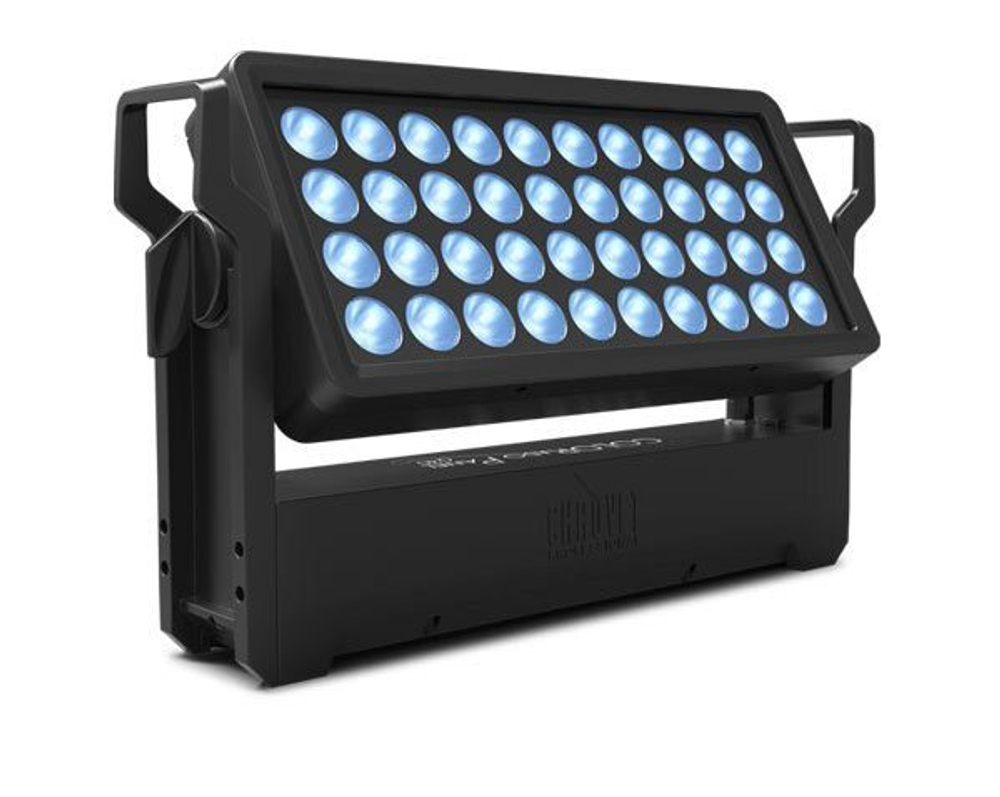 CHAUVET-PRO COLORado Panel Q40 профессиональный светодиодный линейный прожектор IP65 40х15Вт RGBW