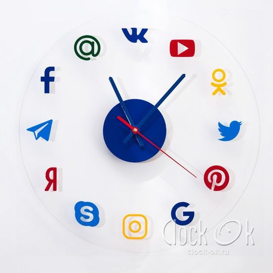 Настенные часы "Социальные сети"