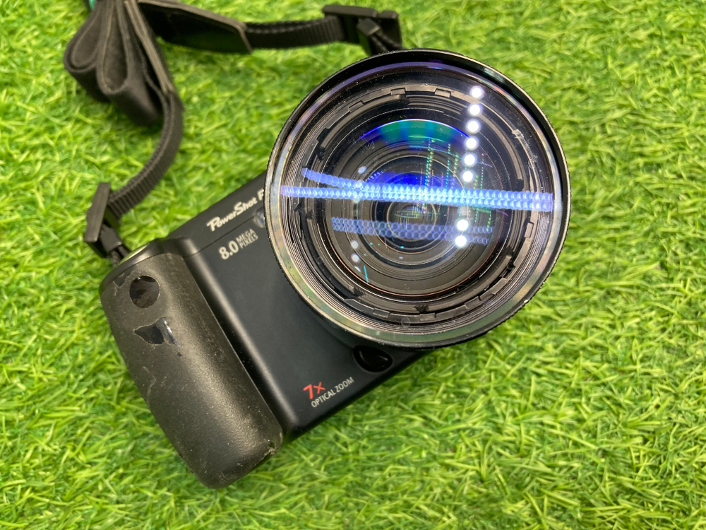 Canon PowerShot Pro1
