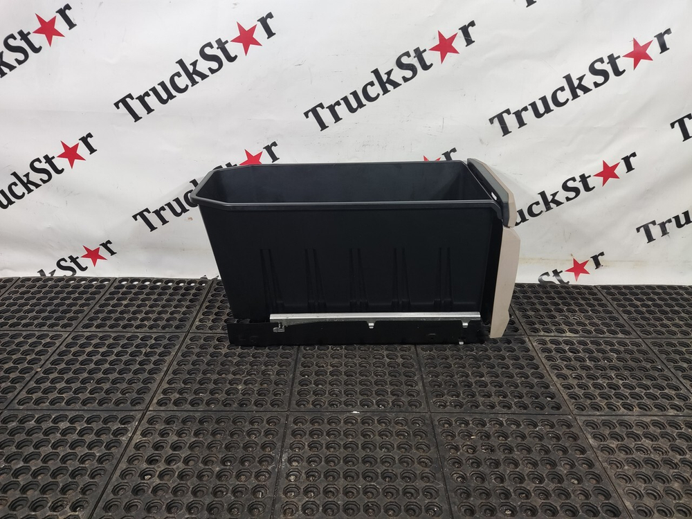 Ящик вещевой 2023