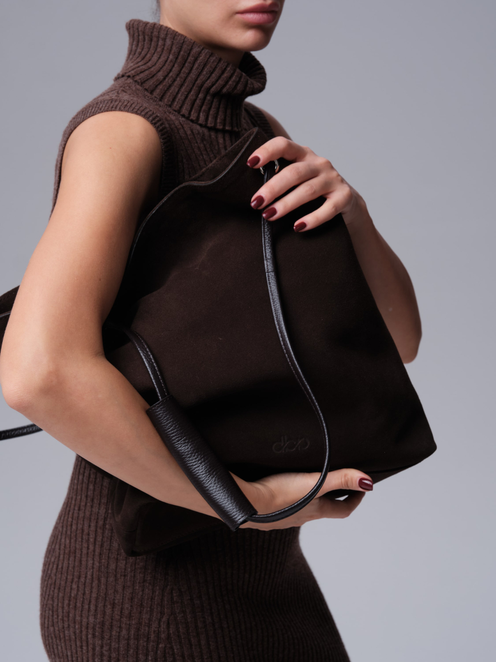 Замшевая сумка DBR 31228 черный каштан