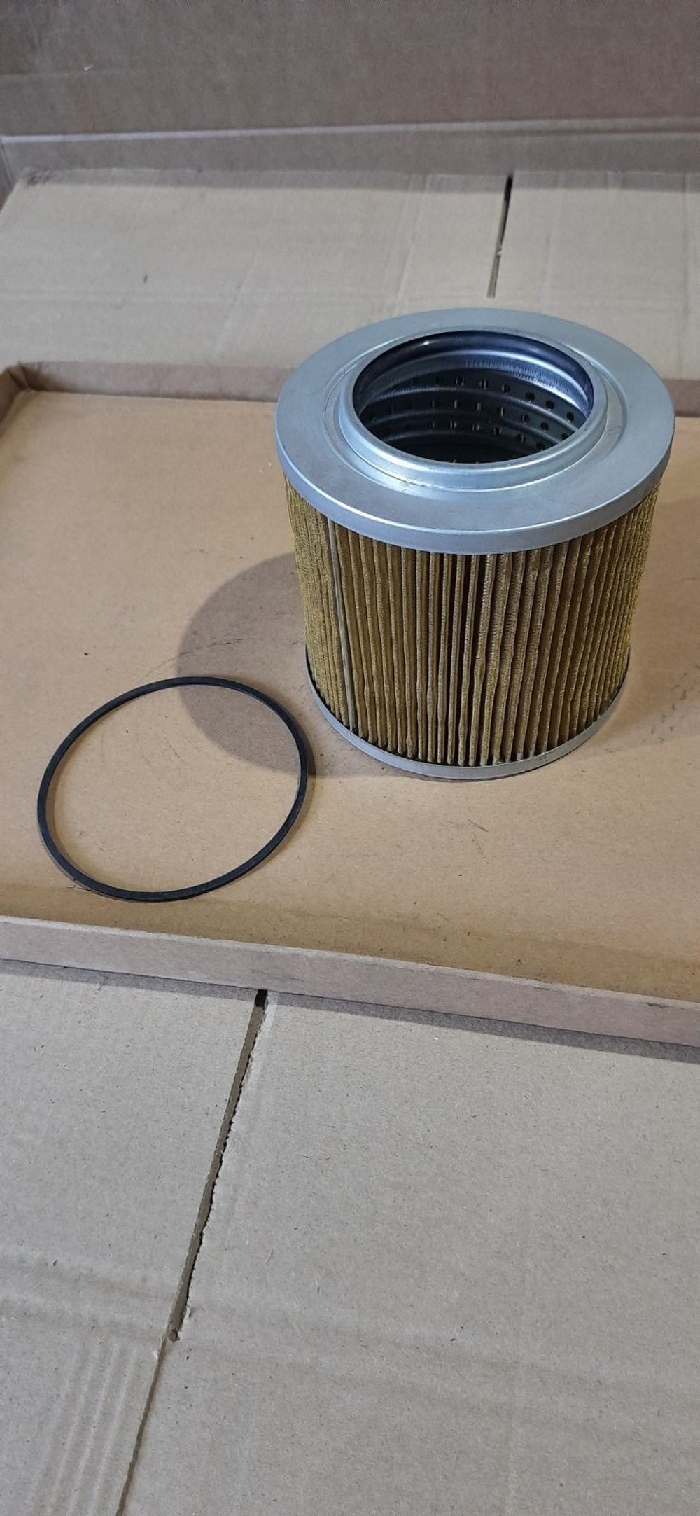 Фильтр гидравлический всасывающий Hitachi 4210224