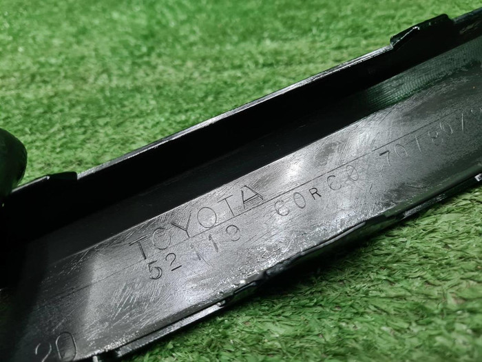 Бампер передний Toyota Land Cruiser 300 (21-нв)