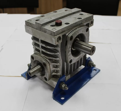 ДС-185/417134005 Редуктор Ч