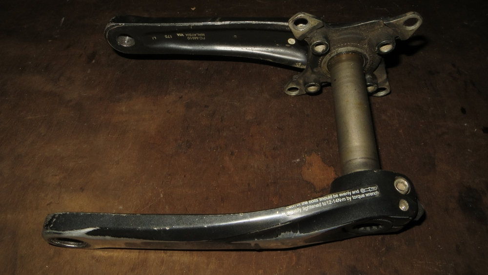 Шатуны SHIMANO FC-M610