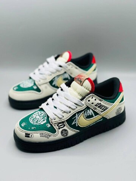 Детские кроссовки Nike Dunk SB