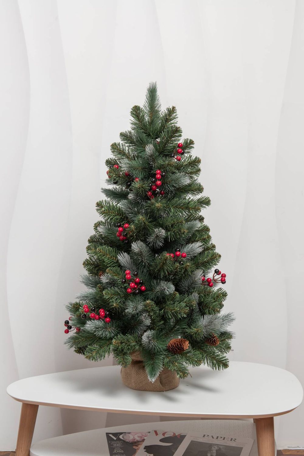 Настольная елка с ягодами "Очарование" (леска+пвх) высота 60 см / 90 см