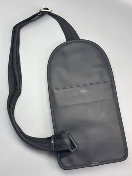 Сумка- слинг Bottega Veneta