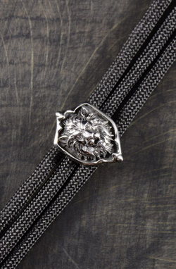 Вставка «ЛЕВ» из нержавеющей стали