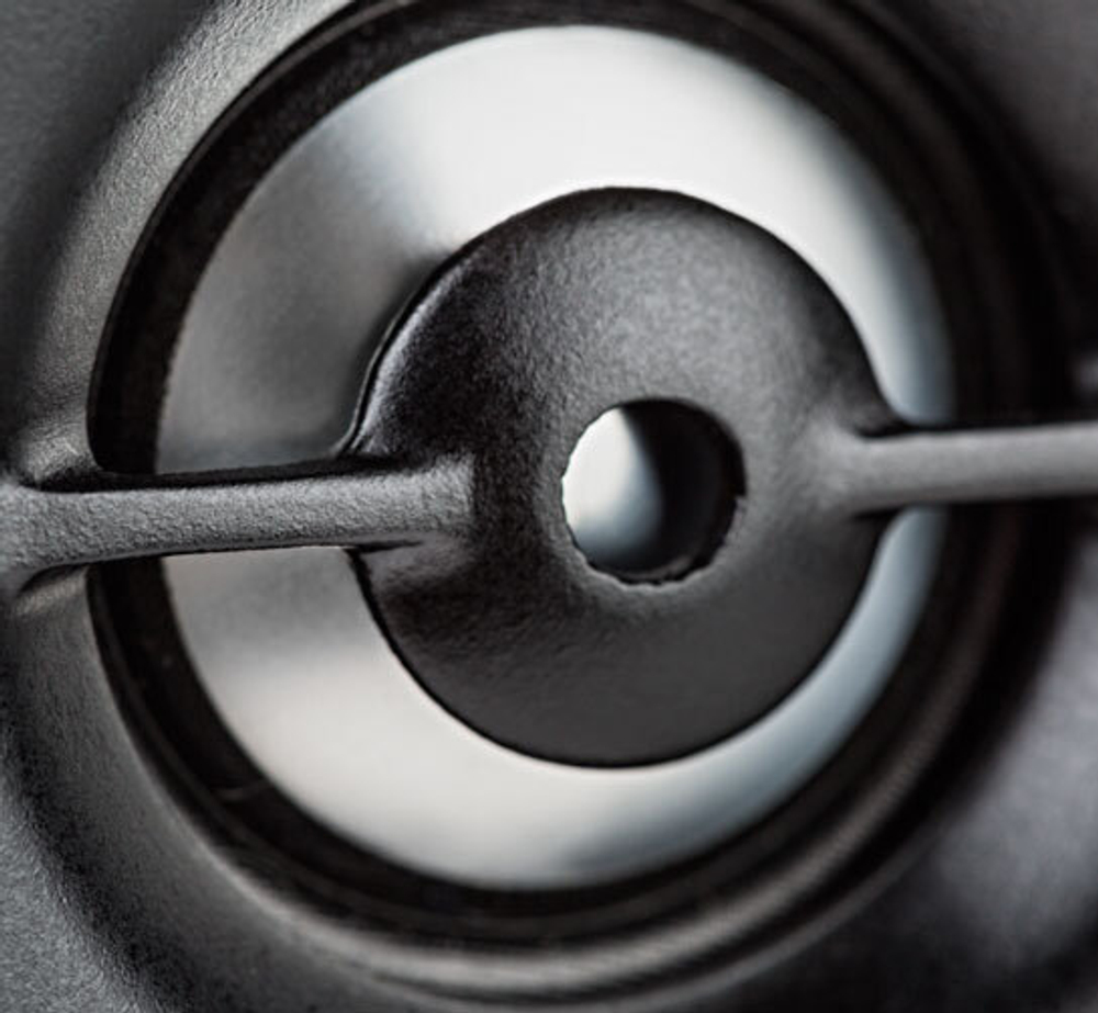 Definitive Technology Demand D9