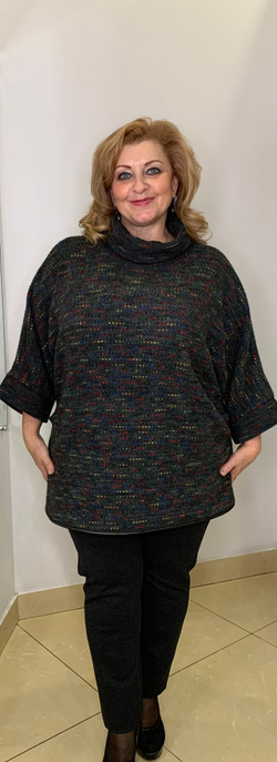 Итальянский джемпер с кармашками и хомутом