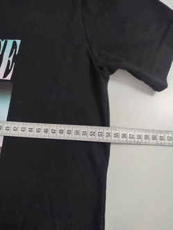 Футболка черная с принтом 48  размер