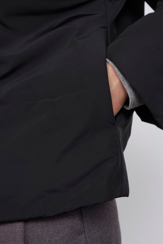 Куртка стеганая короткая, черный