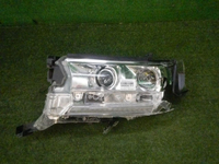 Битая Фара левая Toyota Land Cruiser 200 (2015-2021) LED