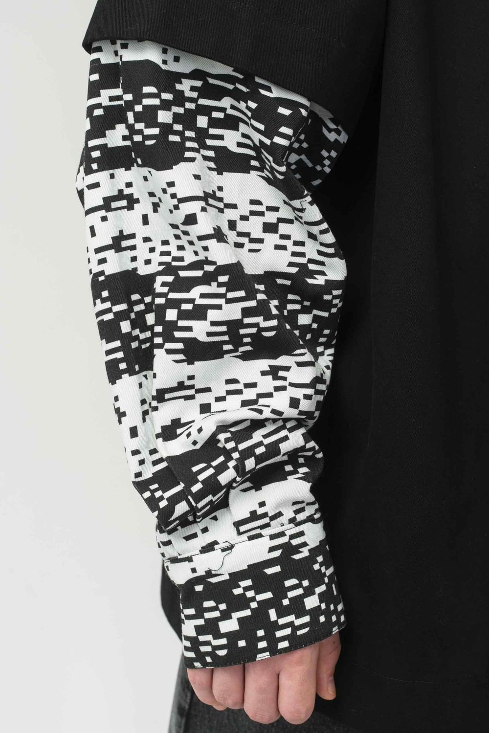 Рубашка Codered Glitch Stripes Arm черный