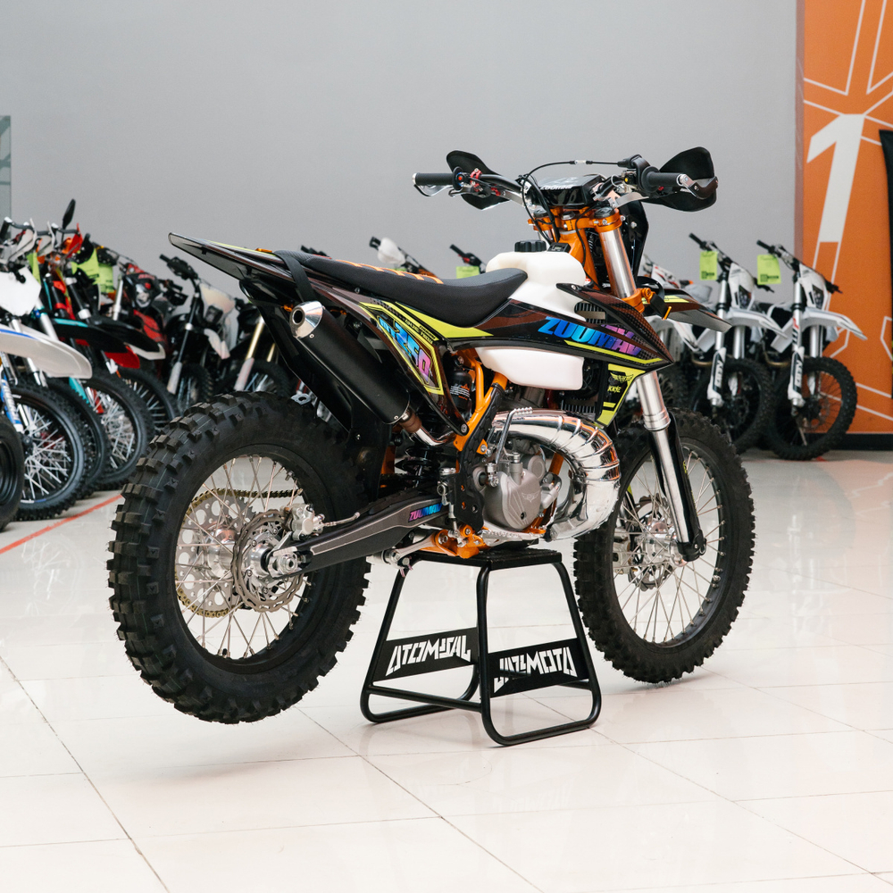 Мотоцикл кроссовый Zuumav K8 MT250 2T Green 21/18