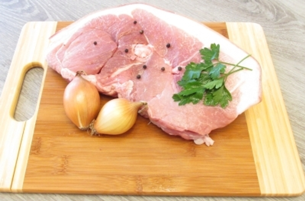 Свинина, запеченная в духовке с овощами
