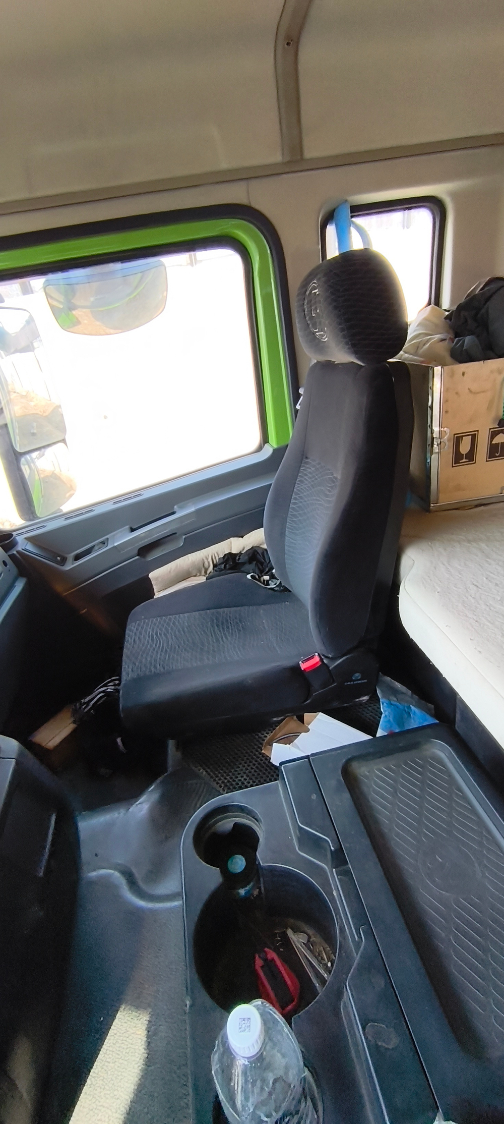 Shacman (Shaanxi) SX* 8x4 Самосвал SX33186W366C (Дизельный, 10,8 л, 441 л.с., МТ)