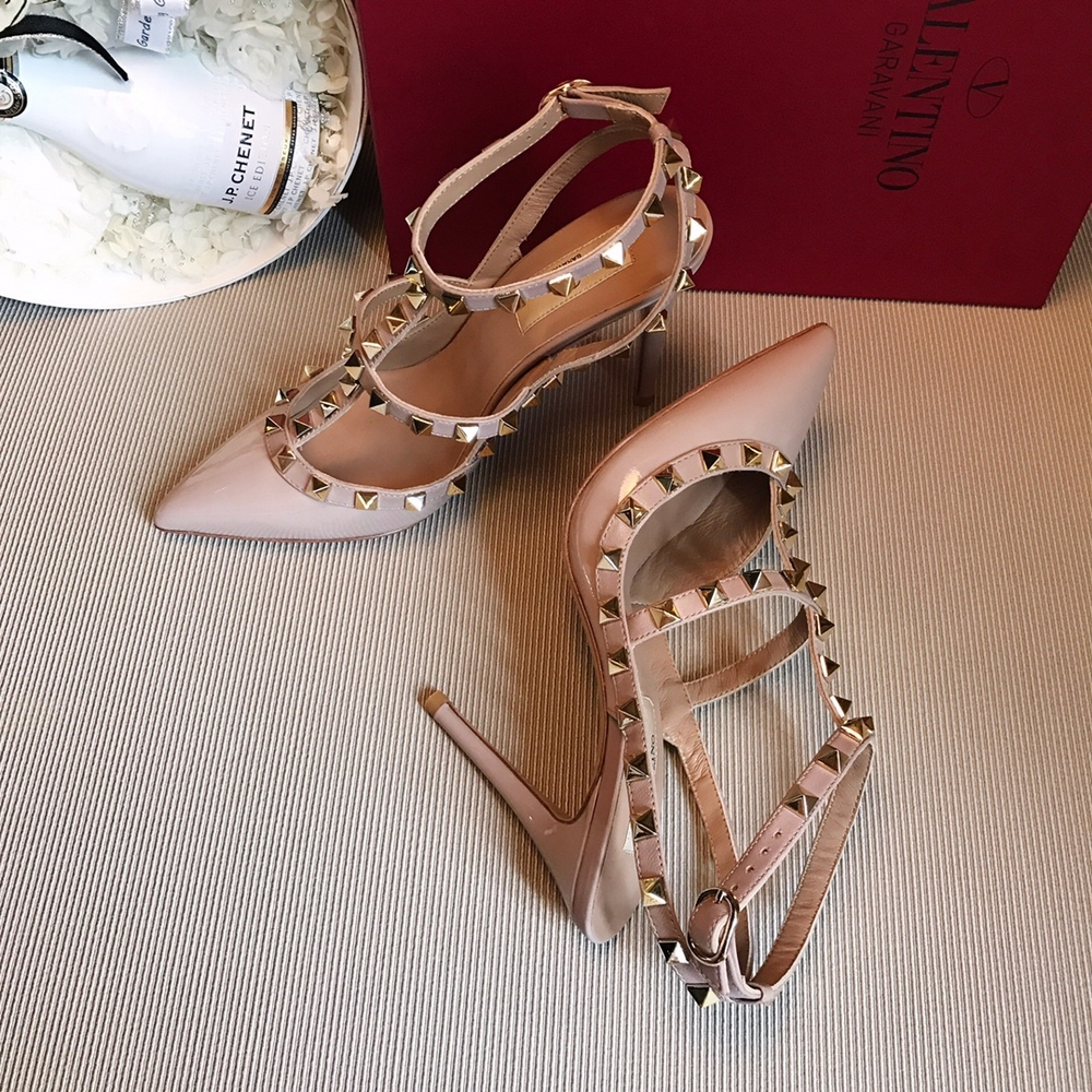 Valentino Rockstud Pumps 10 cm