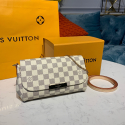 Louis Vuitton Favorite PM